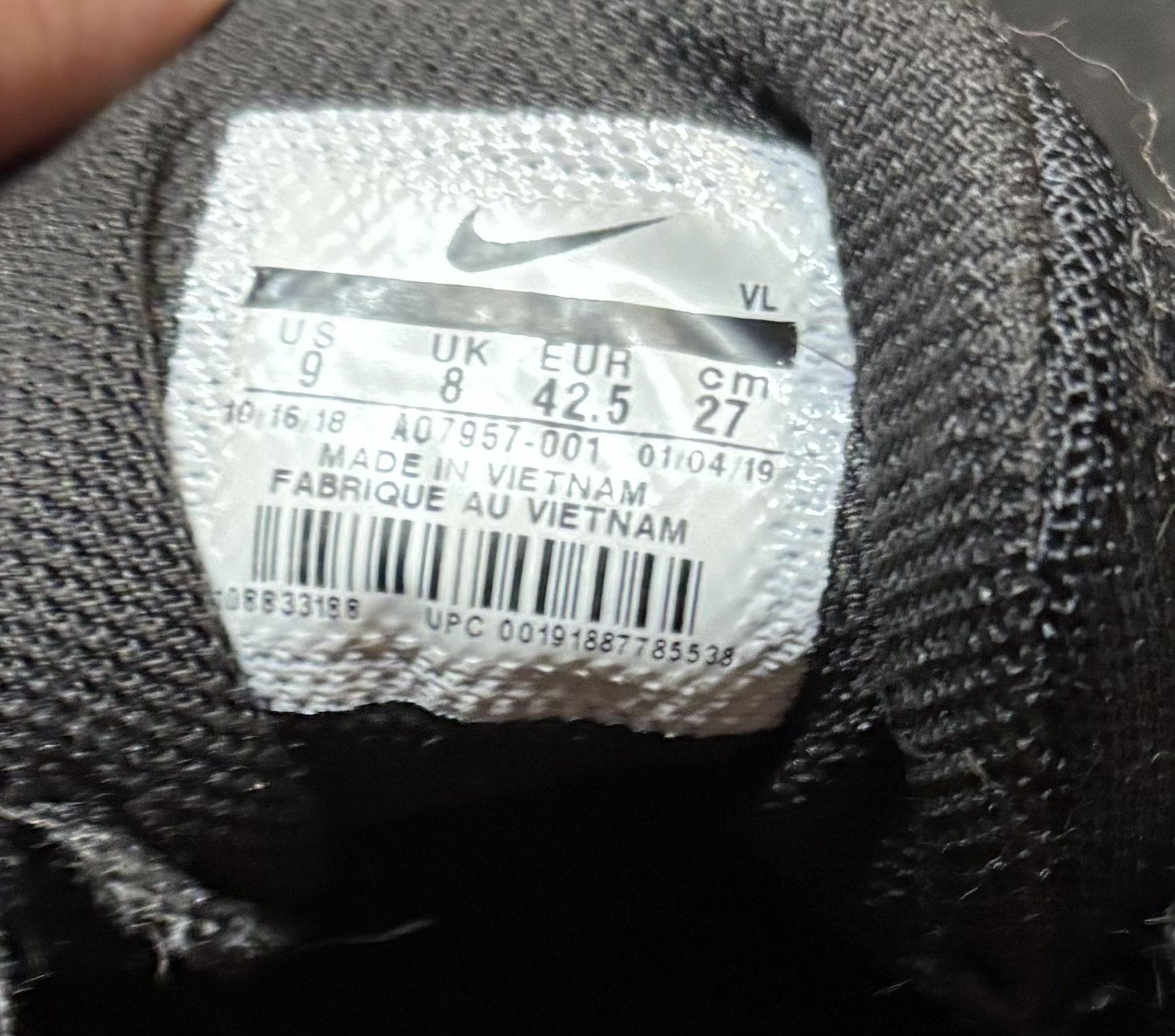 Nike Sneakers Size 9 - photo 4