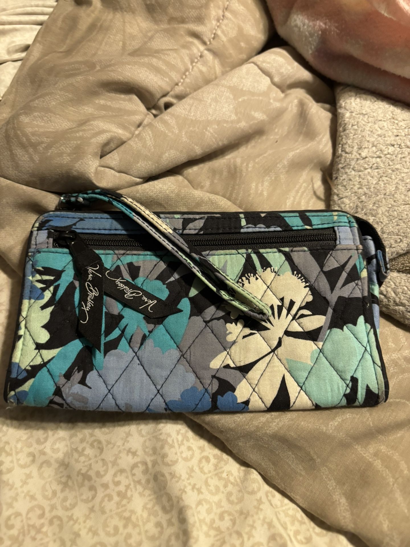 Vera Bradley Large Shoulder Bag - photo 2