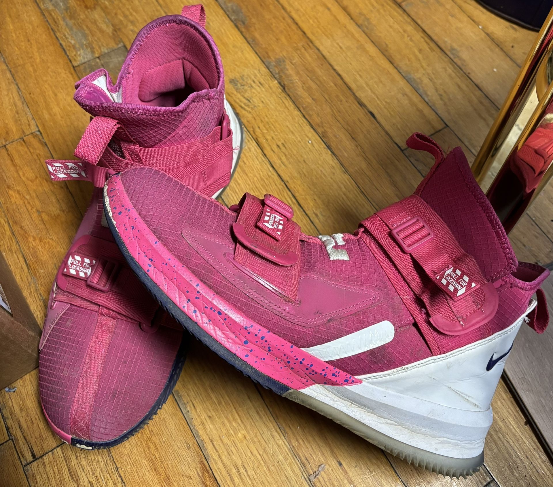 LeBron James Soldier Kay Yow Nike Size 11.5 - photo 2