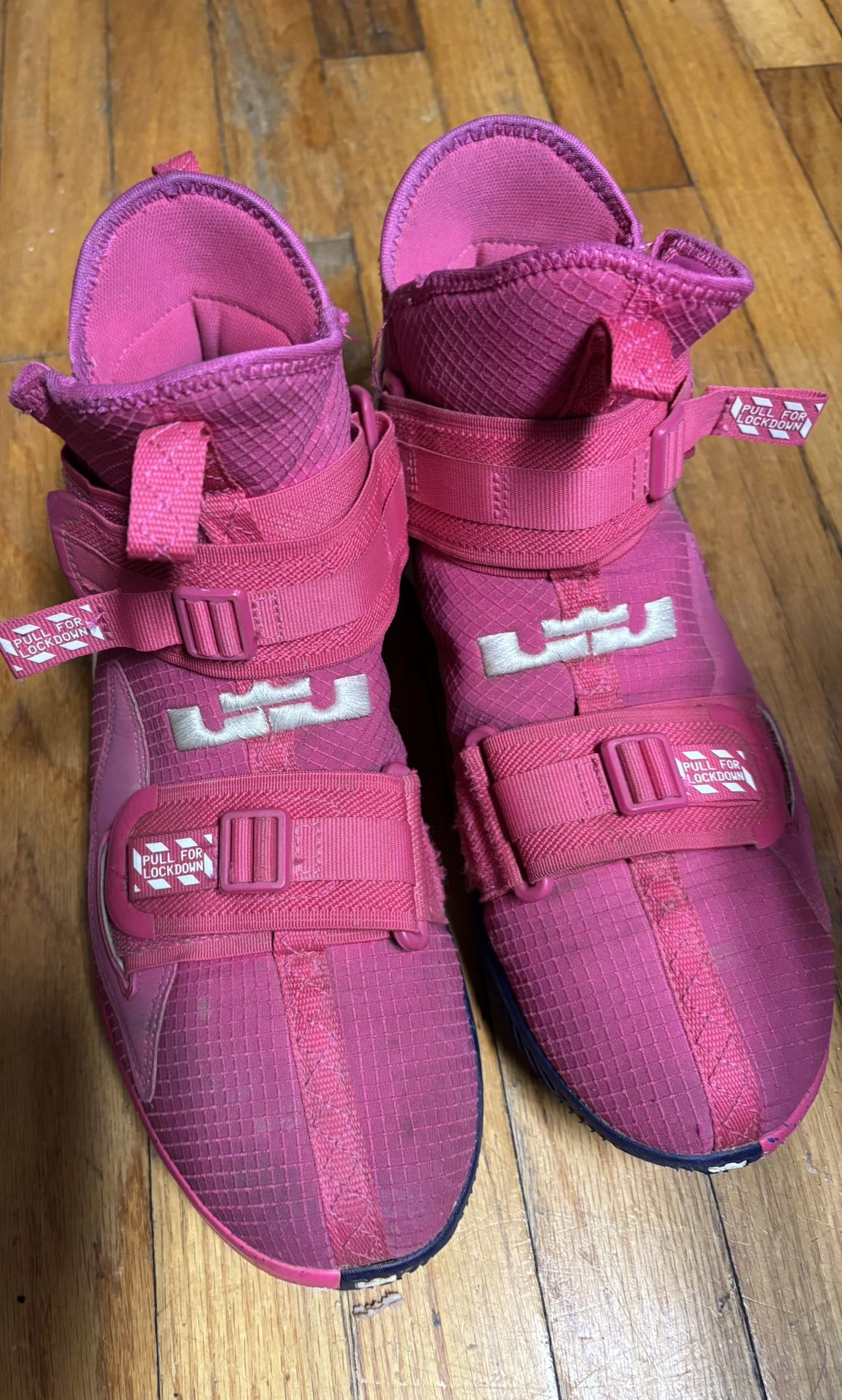 LeBron James Soldier Kay Yow Nike Size 11.5 - photo 3