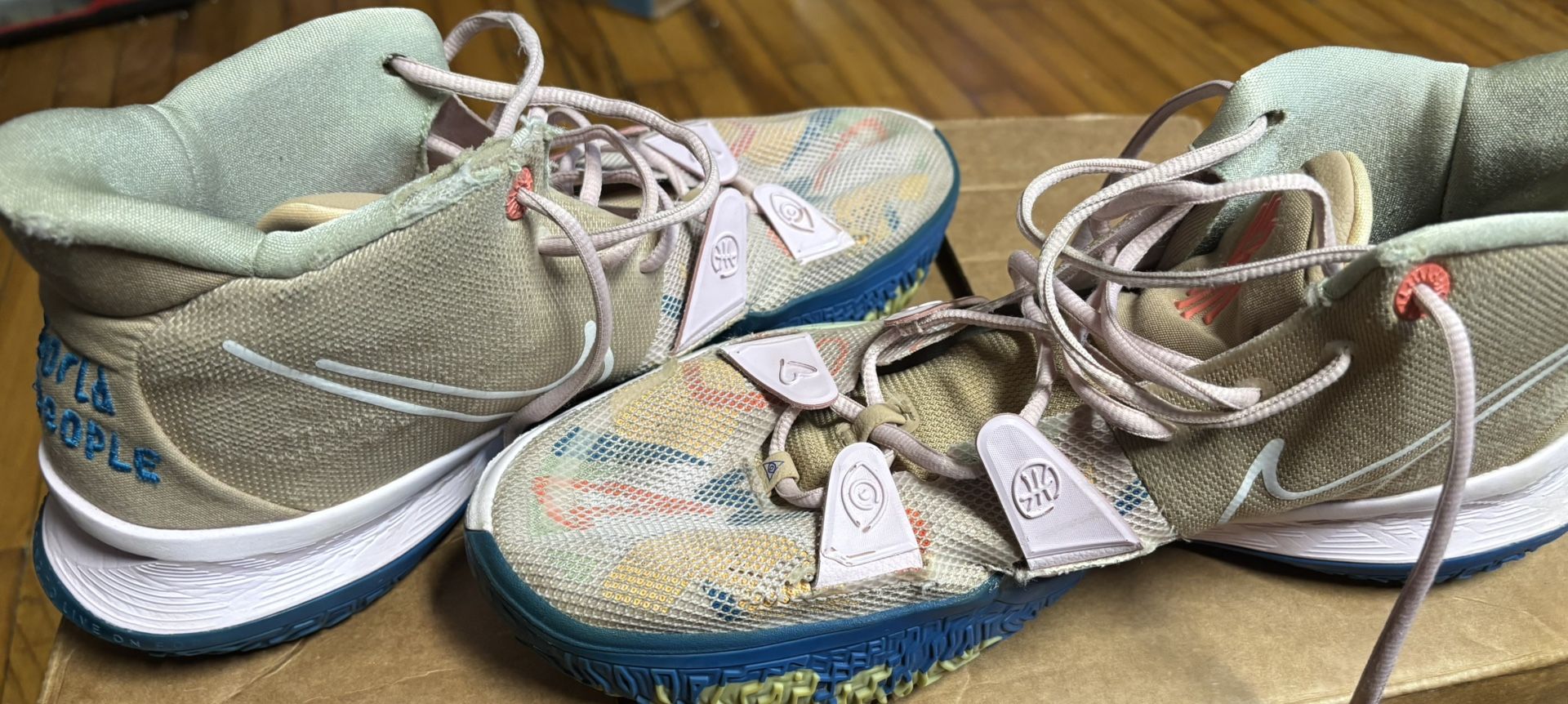 Nike Kyrie 7 - 1 World 1 People - Size 15 - photo 4