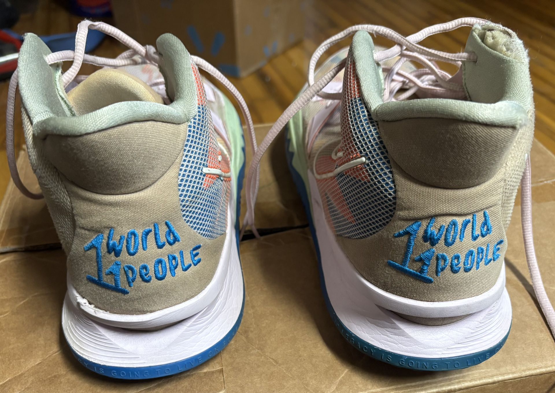 Nike Kyrie 7 - 1 World 1 People - Size 15 - photo 5