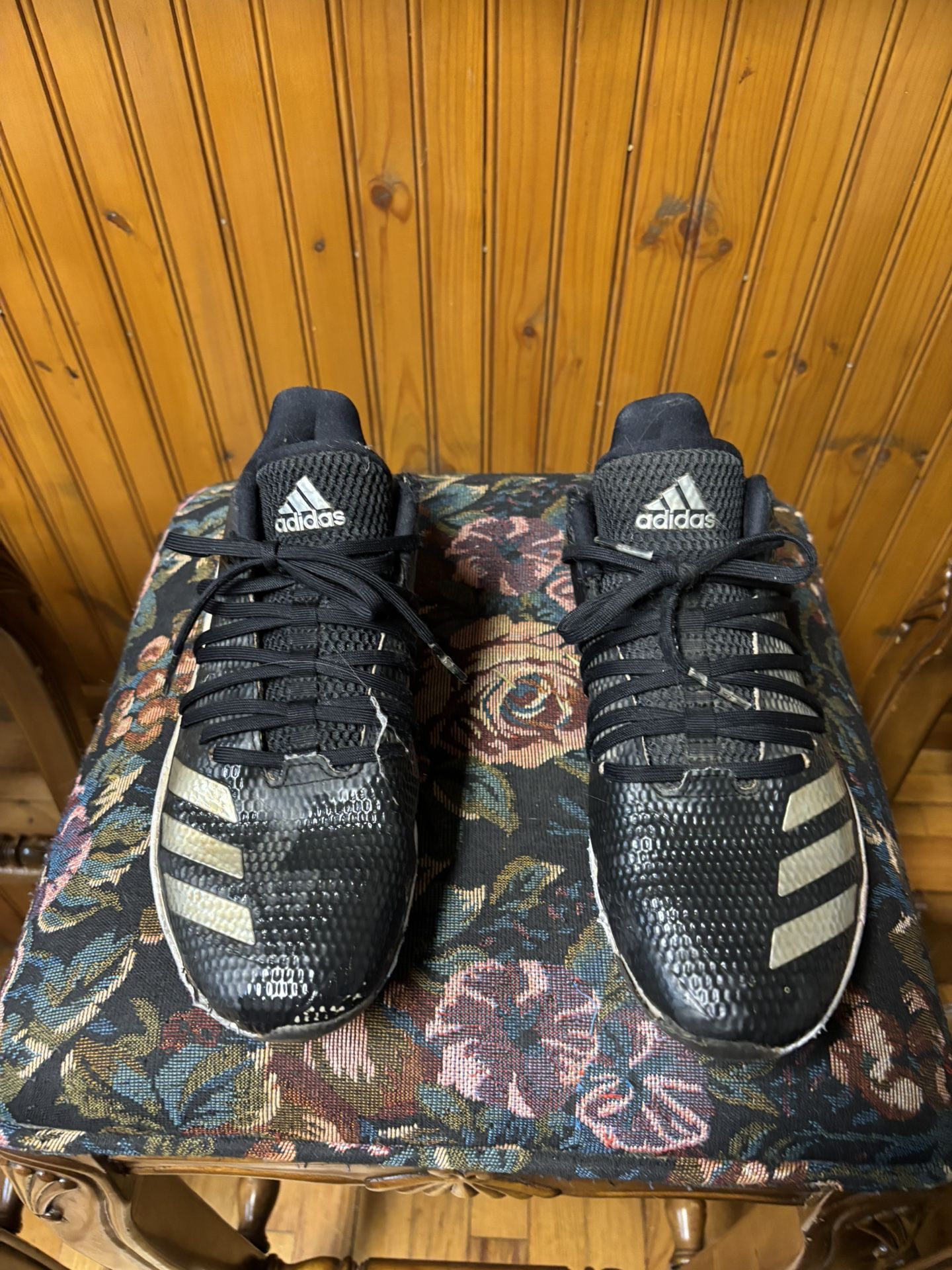 Adidas Football Cleats Size 6 1/2