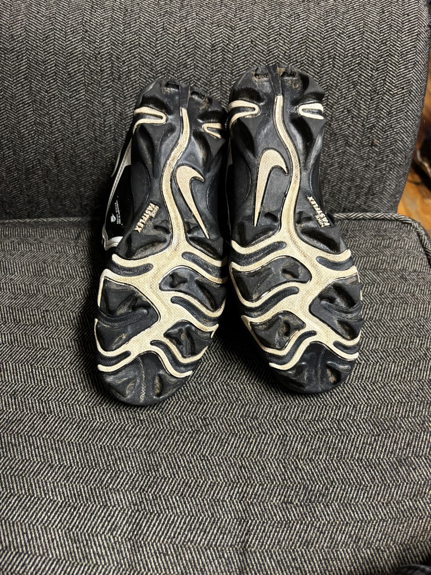 Nike Fast flex Football Cleats Size 5.5Y - photo 4
