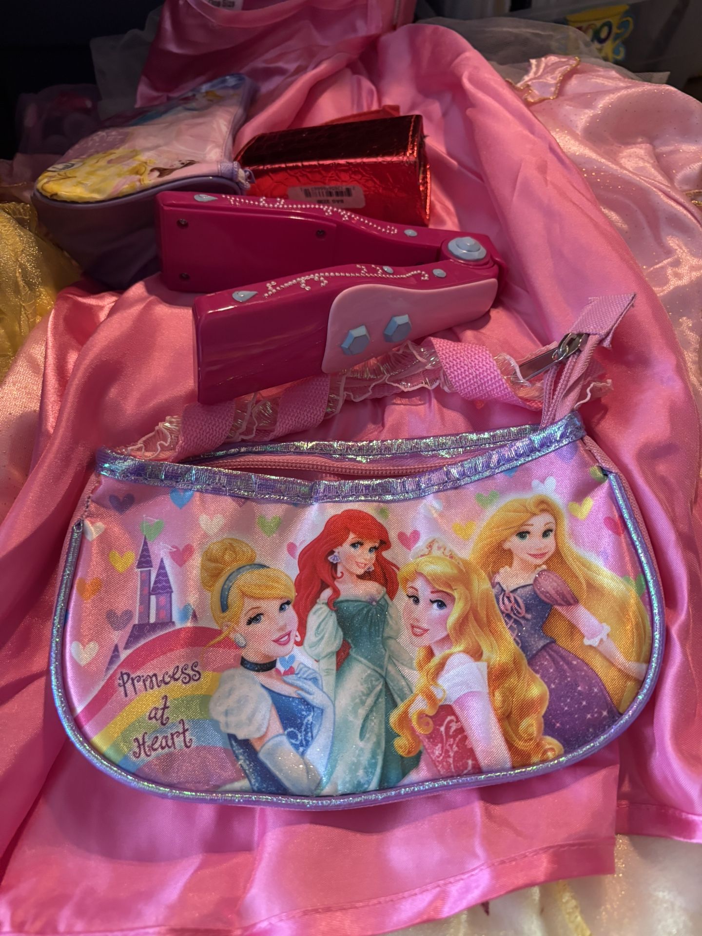 Assorted Barbie & Disney Princess Items - photo 4