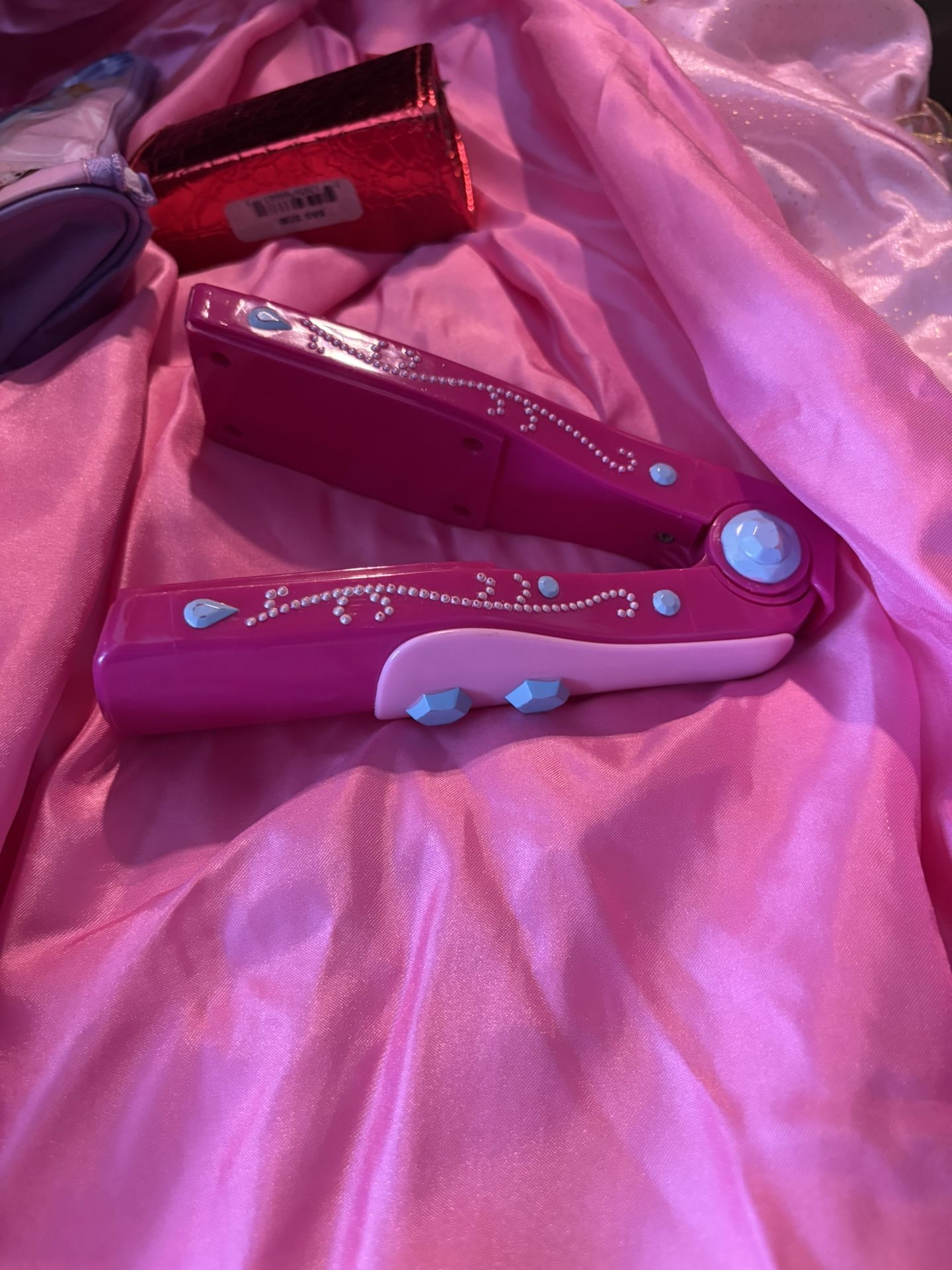 Assorted Barbie & Disney Princess Items - photo 5