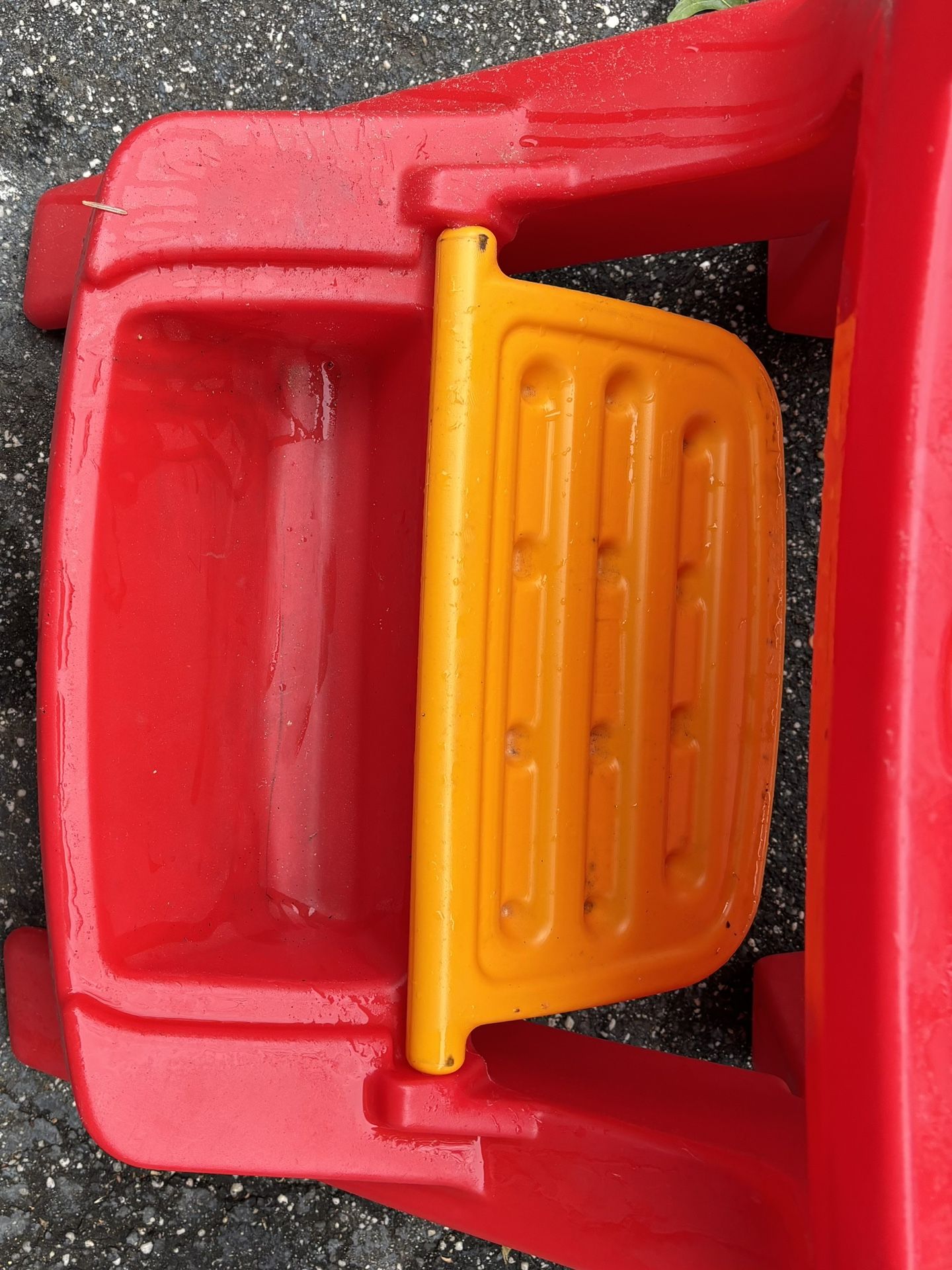 Step 2 Or Little Tikes All In 1 Desk - photo 4