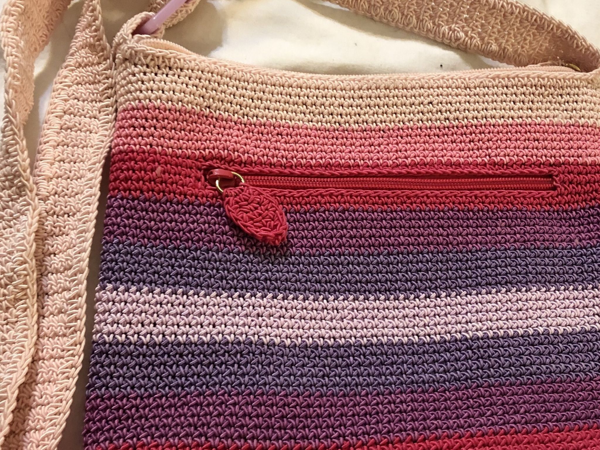 Liz Claiborne Knit Bag