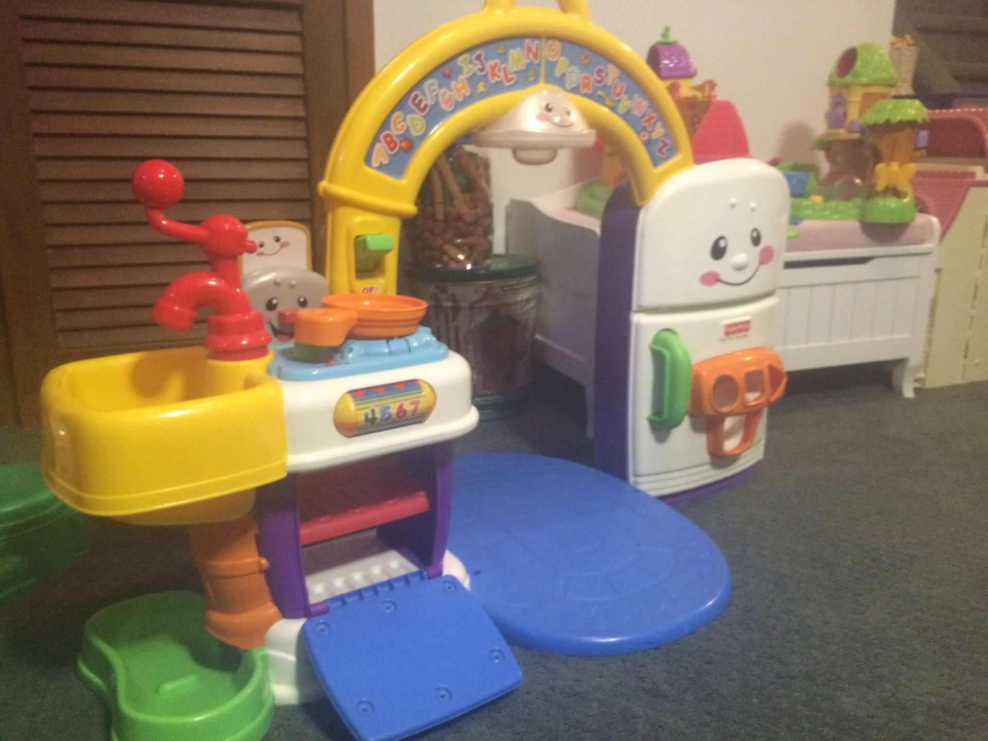 Tons of Fisher Price Learning Toys - photo 4