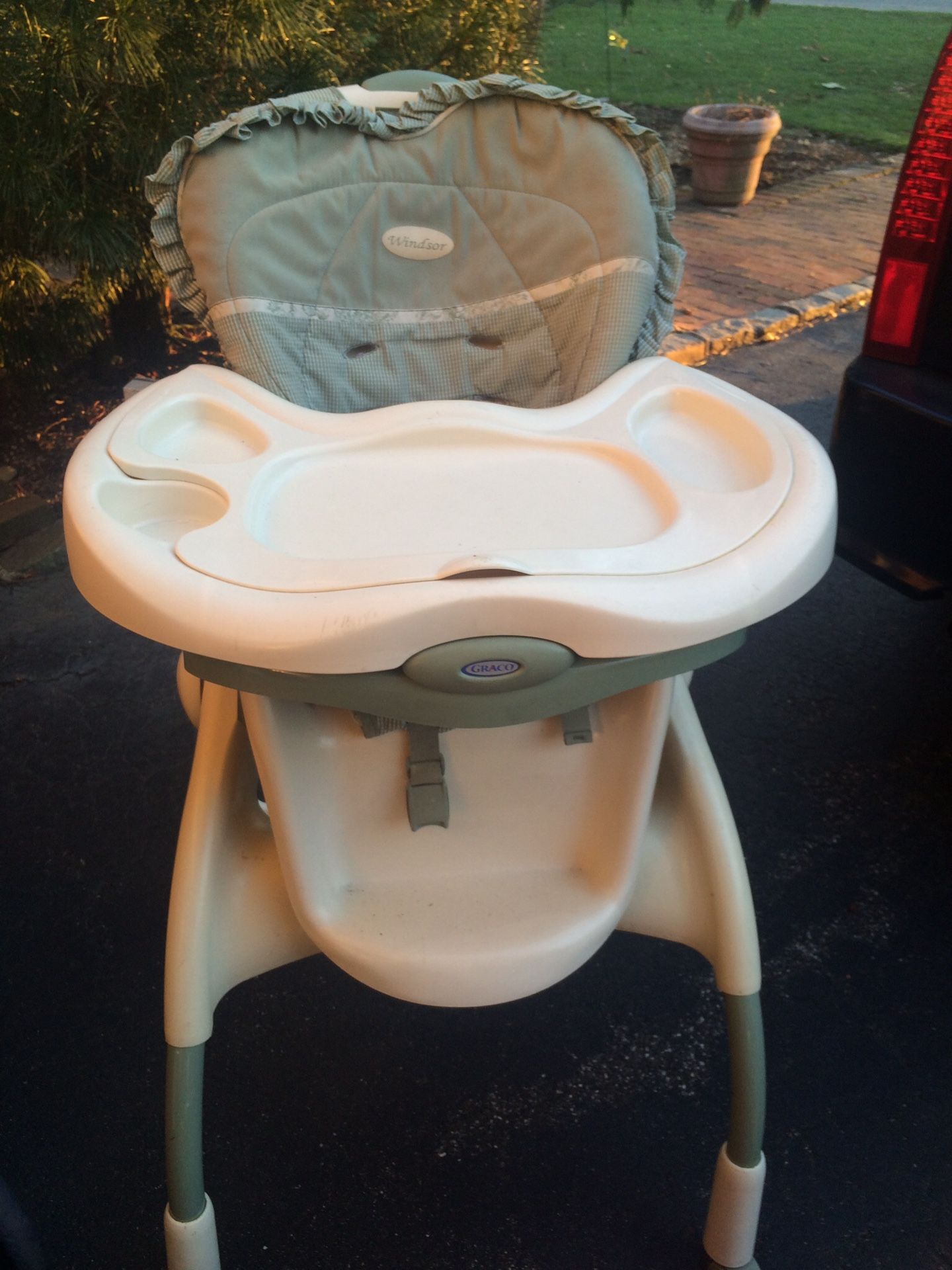Gracie Hi Chair