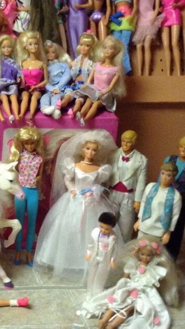 Tons of Barbie dolls & horses for sale - photo 3