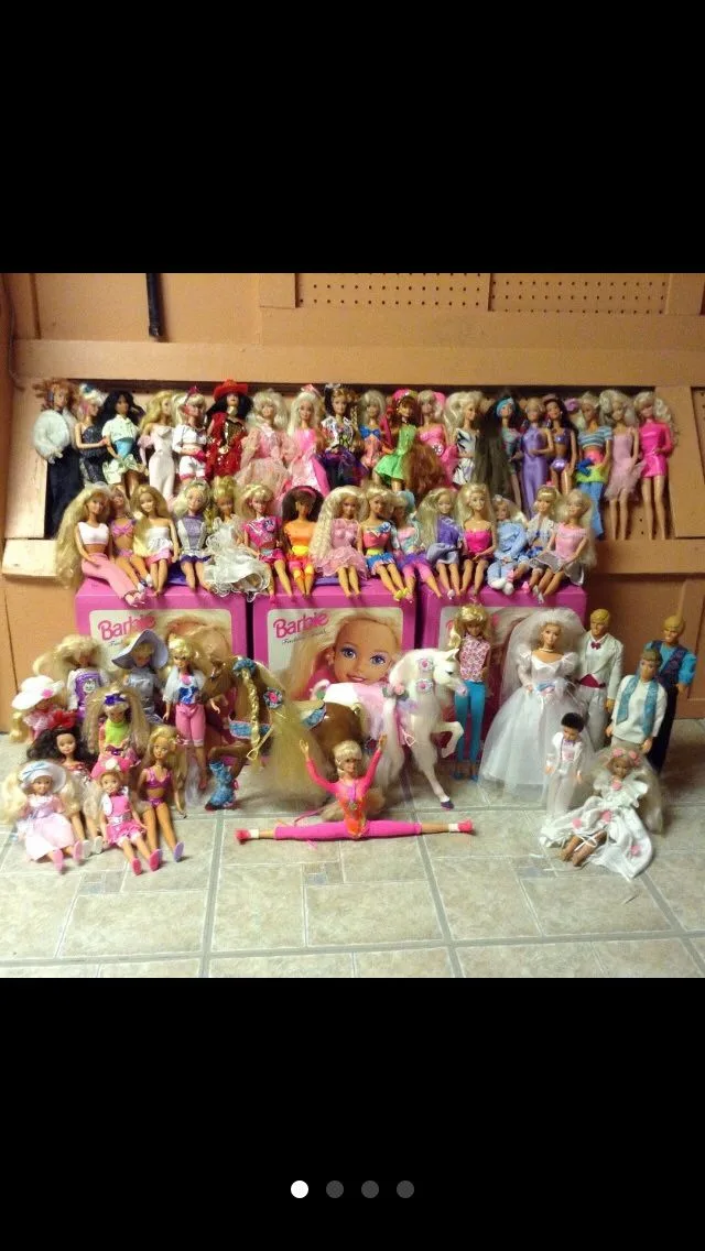 Tons of Barbie dolls & horses for sale - photo 5