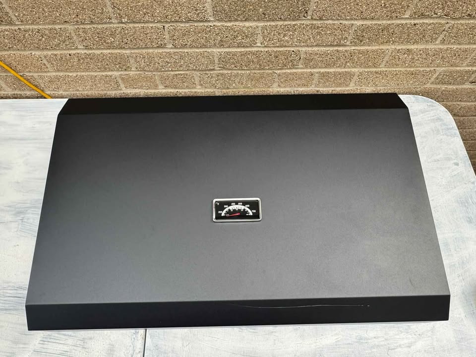 Outspark Blackstone 28” Griddle Lid w/ Temp Gauge - photo 2