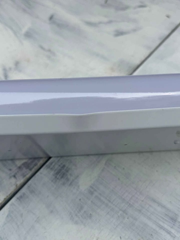 FaithSail 4FT LED Ceiling Light | 40W [Item 1.05] - photo 2