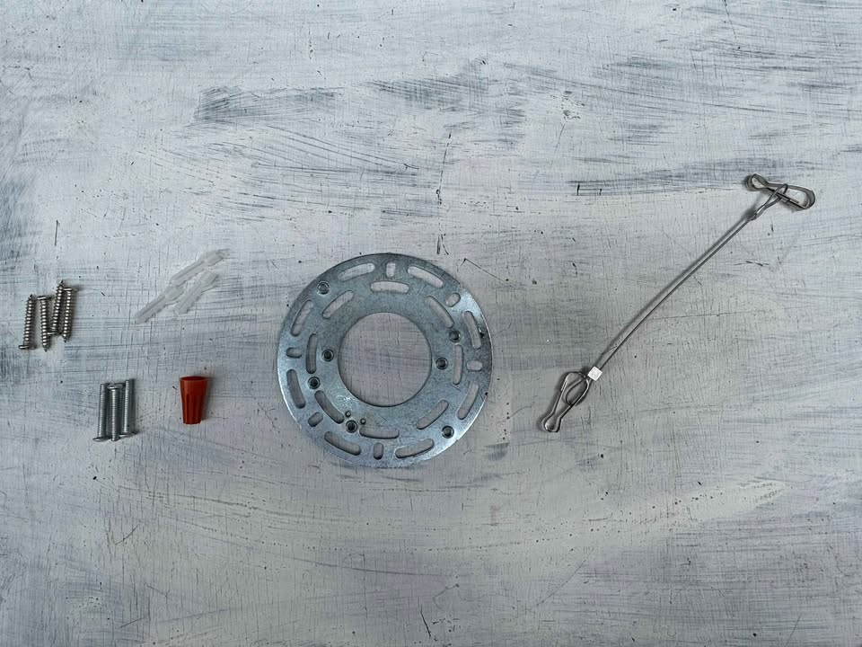 FaithSail 4FT LED Ceiling Light | 40W [Item 1.05] - photo 4