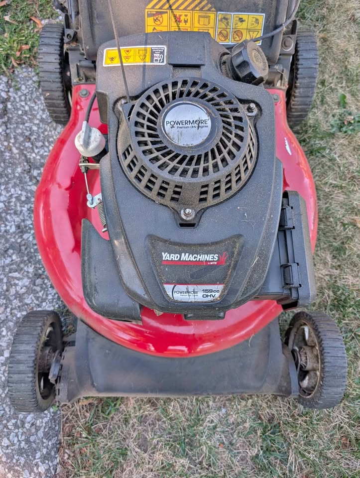 Yard Machines 21" Gas Lawn Mower – Scarborough