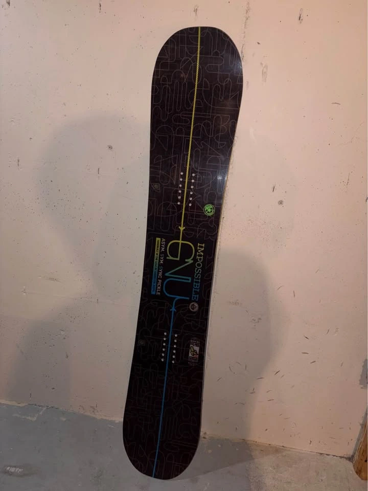 GNU Impossible A.S.S. Pickle Snowboard 155 cm - photo 2