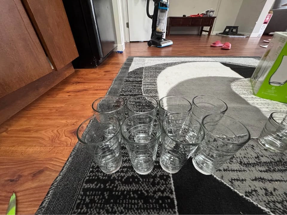 Anchor Hocking Set of 16 Glass Tumblers - photo 5