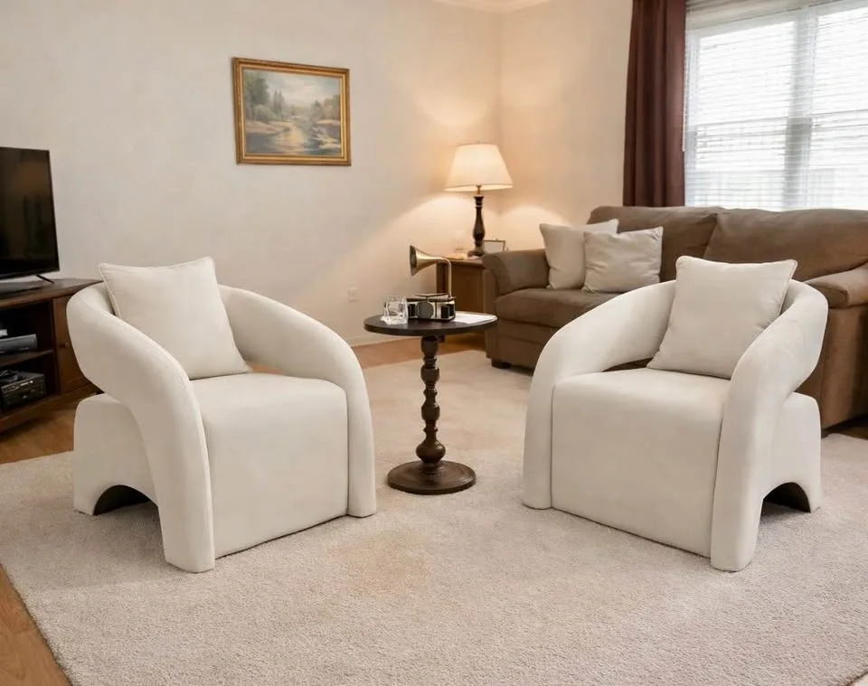 2 High End Modern Accent Chairs - New in Box - photo 2