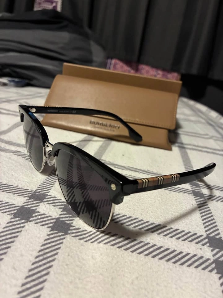 Burberry Sunglasses With Case + Box