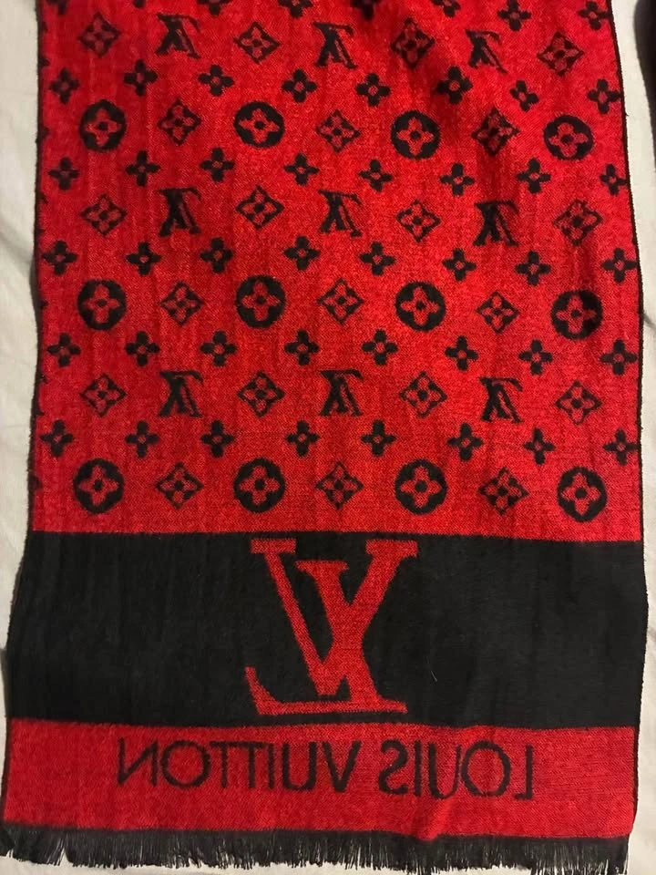 Louis Vuitton Logomania Reversible Scarf - photo 5