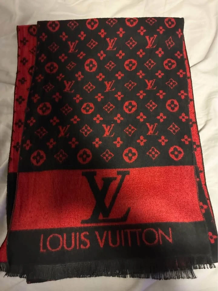 Louis Vuitton Logomania Reversible Scarf