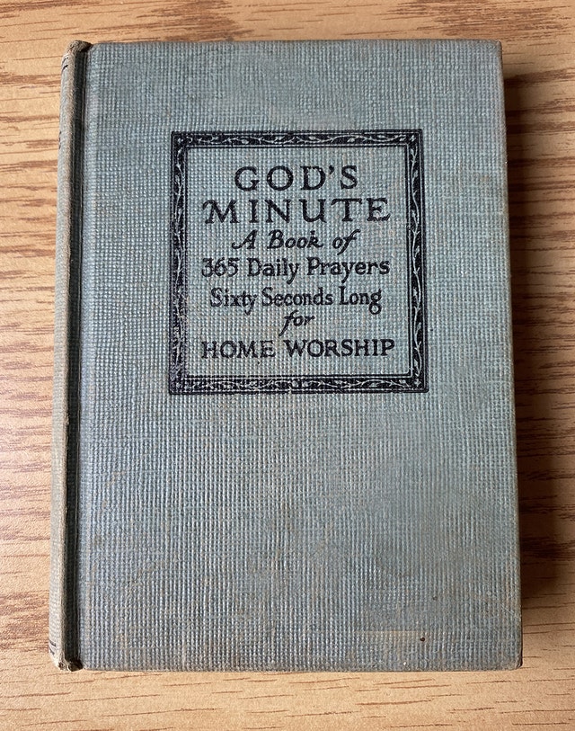 God's Minute A book of 365 Daily Prayers 1943