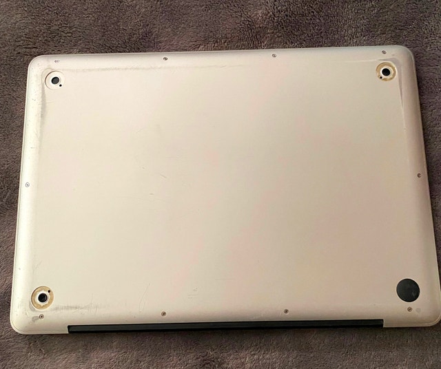 Apple MacBook Pro Laptop 2011 & Charger Cord - photo 3