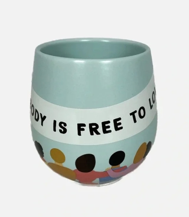 Indigo Mug “Everybody is Free to Love” Banner Coffee Tea Ceramic - photo 2