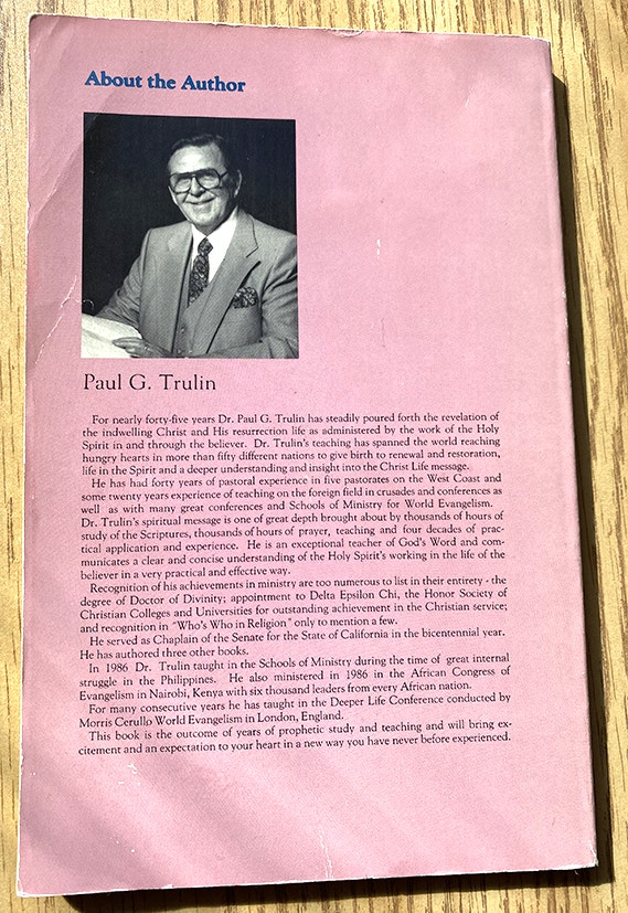 The Pursued Generation paperback by Dr. Paul G. Trulin 1986 - photo 2