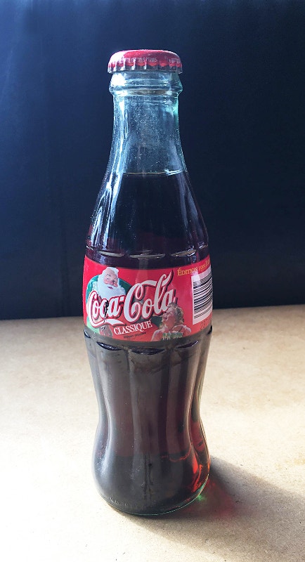 Collectible Coca Cola Christmas 1999 Bottle