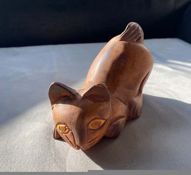 Vintage Handmade Wooden Sculpture Kitty Cat 6 x 4 inches - photo 2