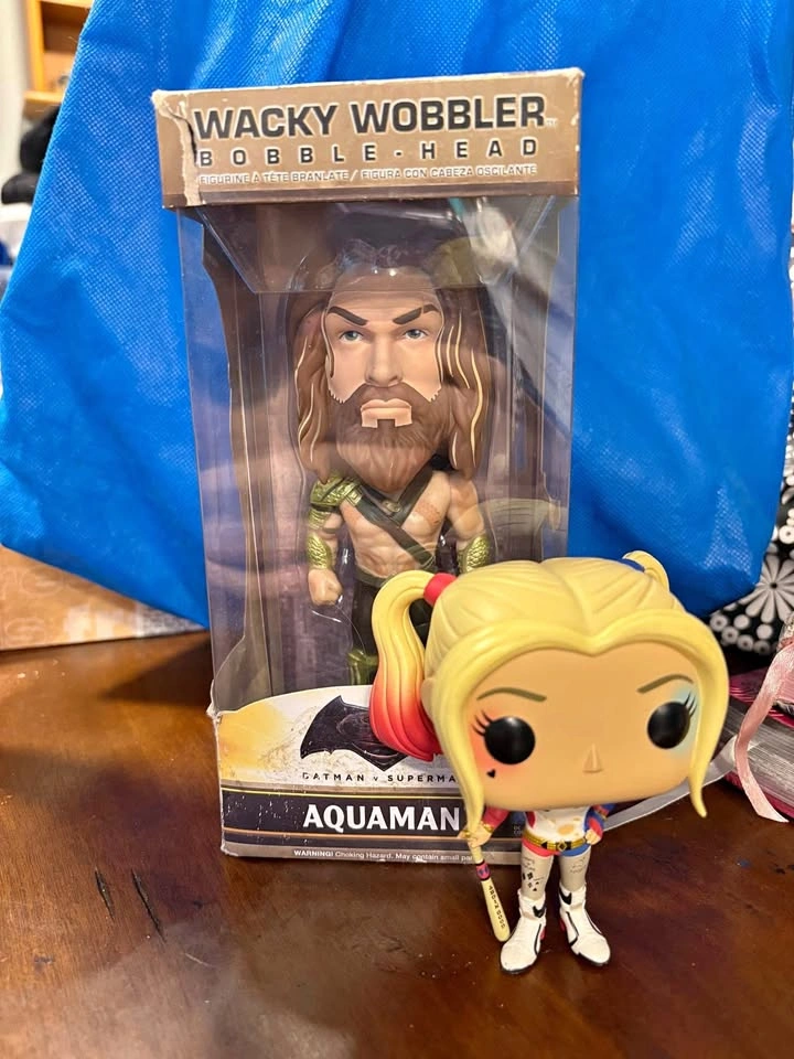 Funko Wacky Wobbler Aquaman Bobble-head