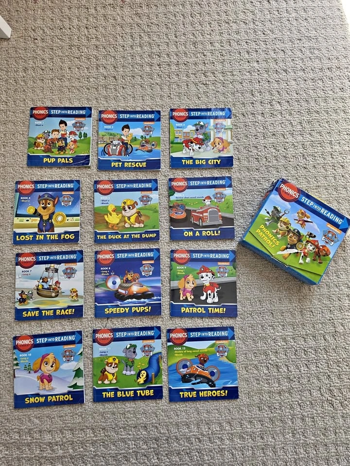 Paw Patrol Steps into Reading Phonics Books