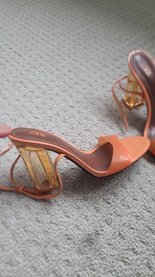Brand new ZARA sandals - photo 2