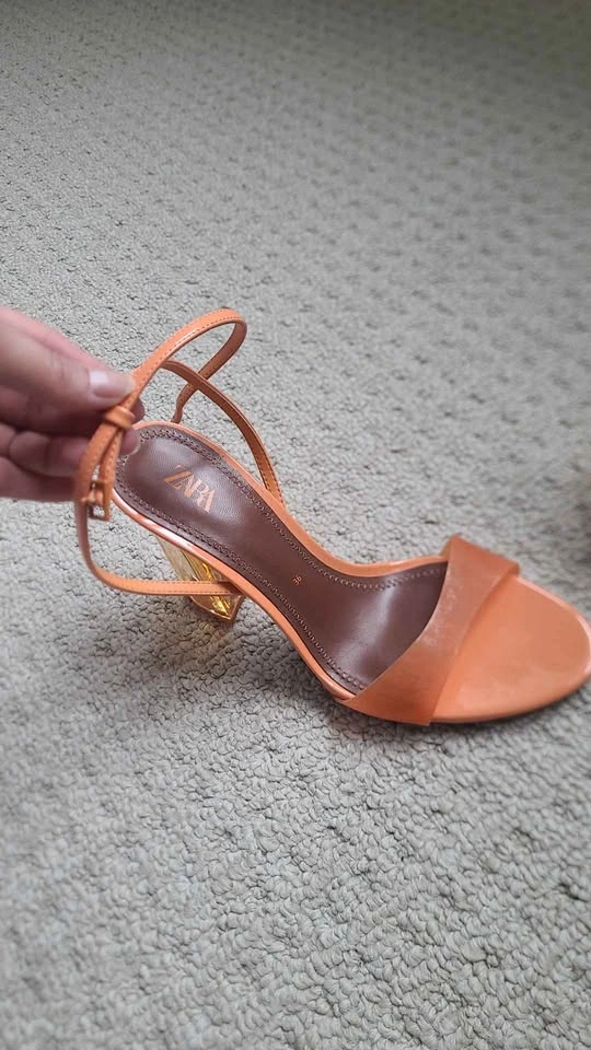 Brand new ZARA sandals - photo 3