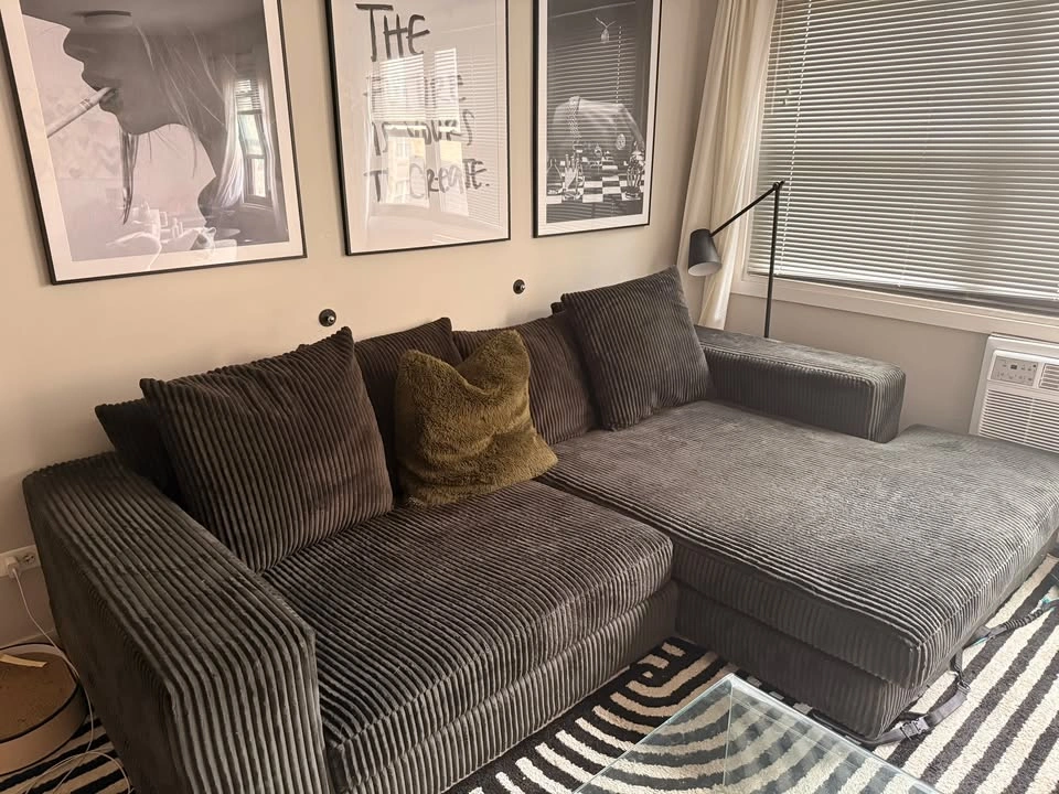 Luxe 108" Corduroy Sectional - photo 3