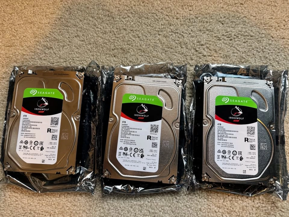 Seagate IronWolf 4TB NAS Internal Hard Drive - photo 3