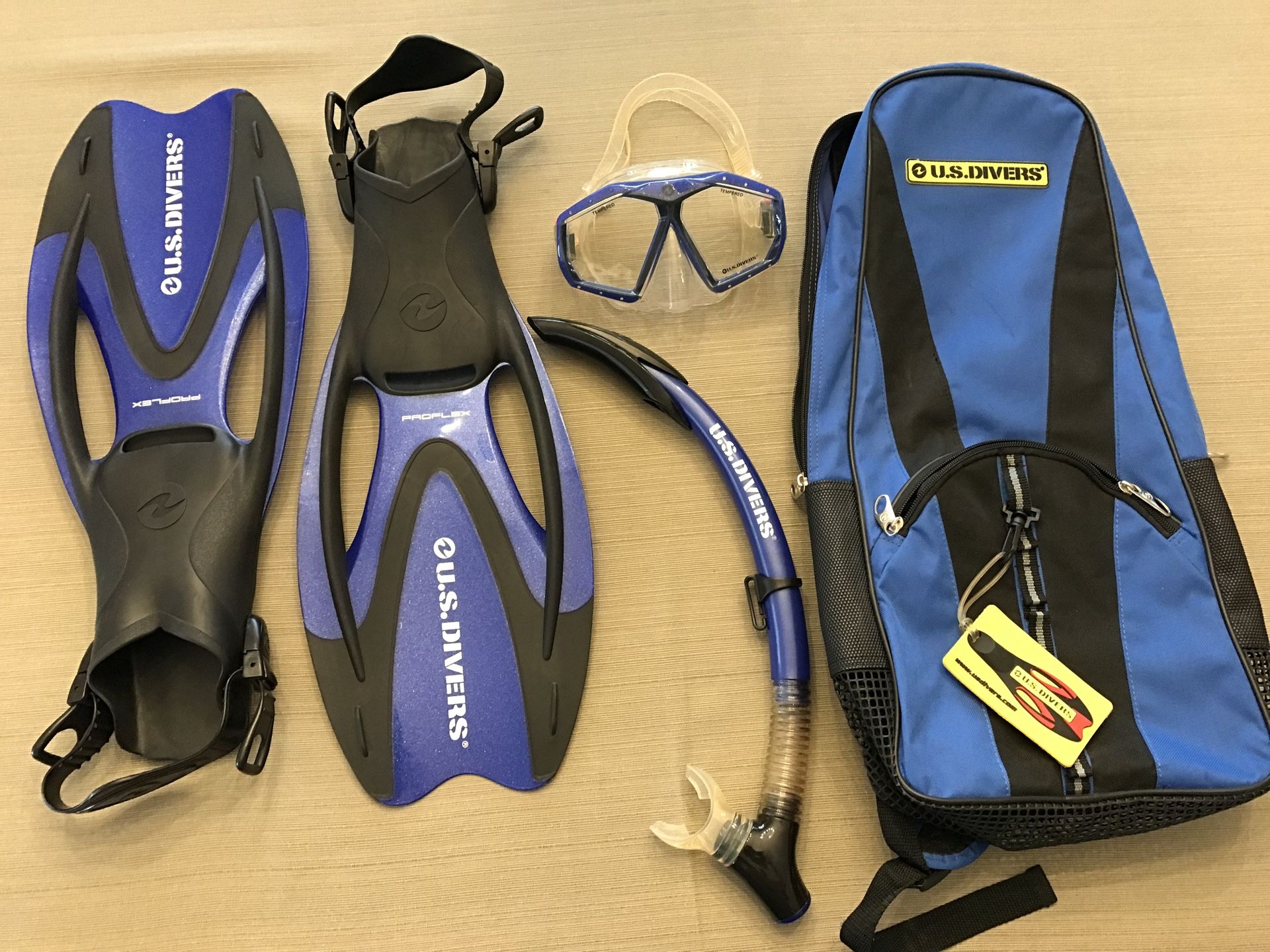 US Divers Snorkeling Set - Adult Medium