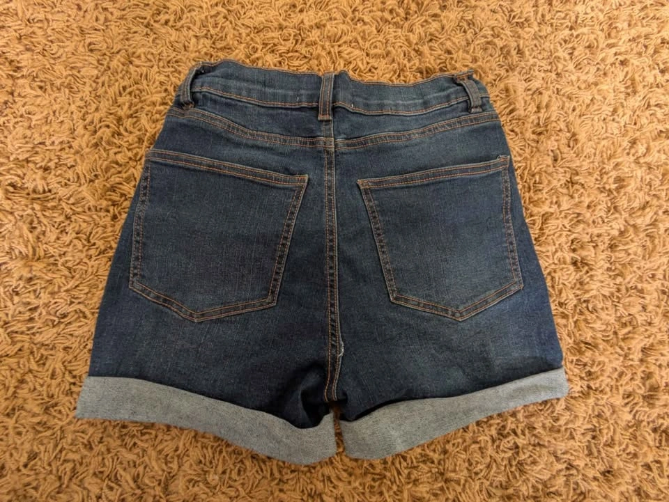 Women's Shorts - photo 2