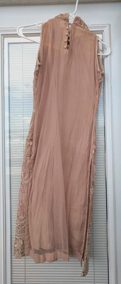 Shalwar Kameez Outfit for wedding or event - photo 5
