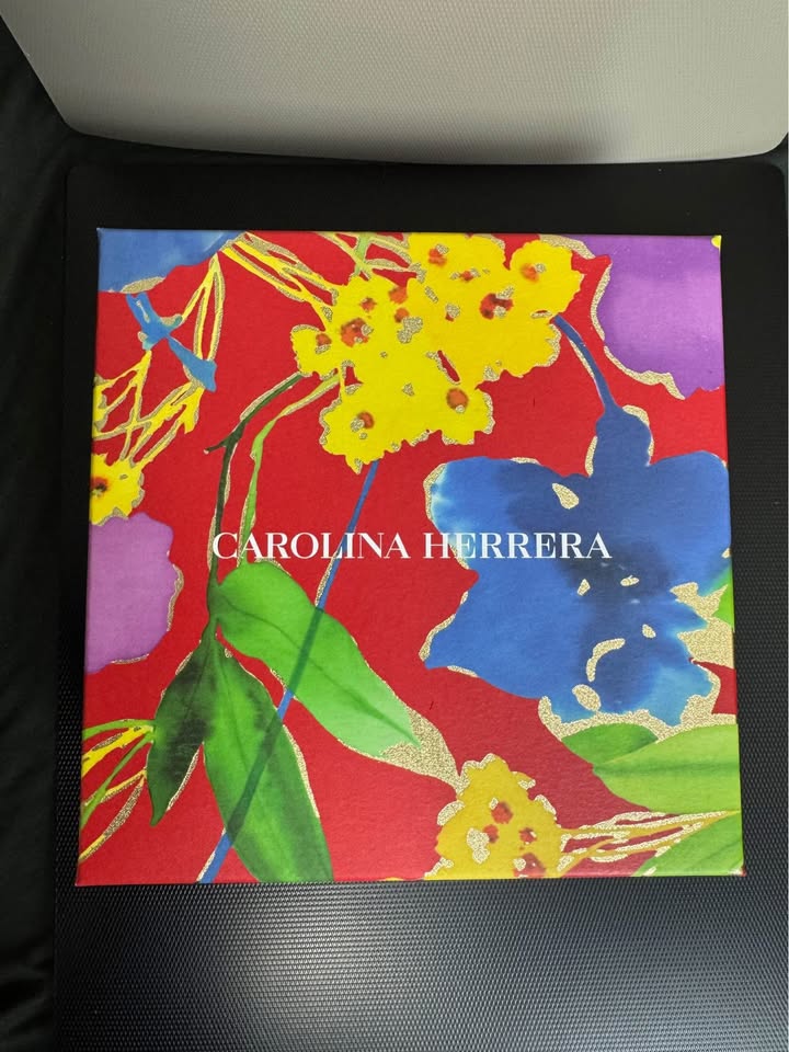 Carolina Herrera Good Girl 30ml Perfume Gift Set - photo 3