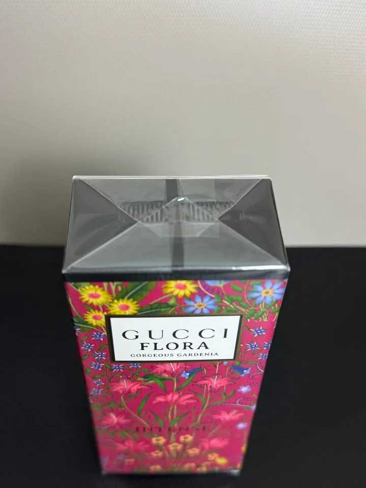 Gucci Flora Gorgeous Gardenia Intense -50ml EDP Intense image indicator(2)