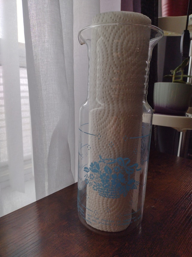 Vintage Pyrex Glass Juice Jug / Carafe
