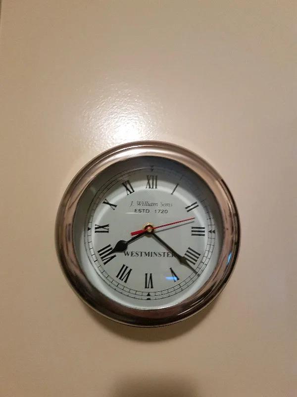 Porthole Clock thumbnail
