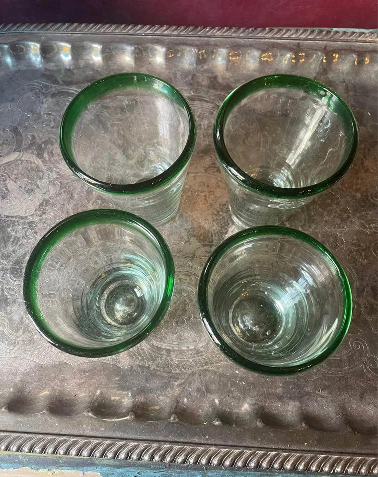 Hand Blown Mexican 8oz Glasses with Green Rims - Set of 4 - photo 4