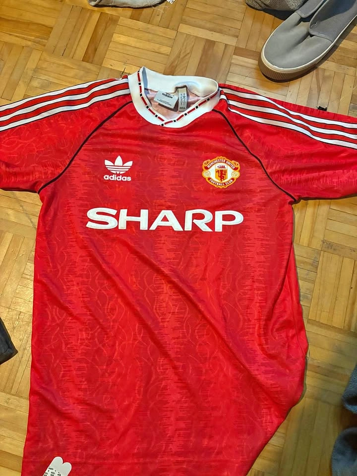 Man united jersey