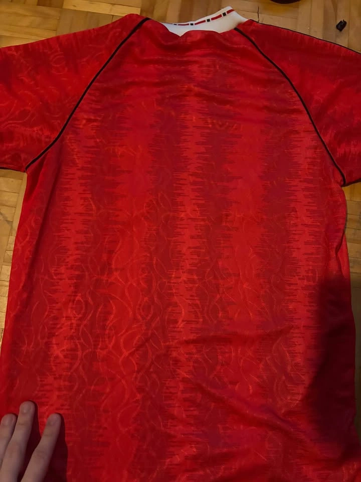 Man united jersey - photo 4