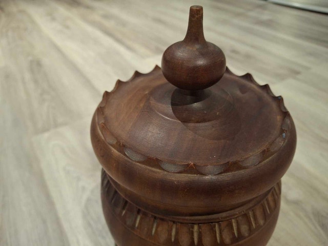 Wooden Lidded Container - photo 3