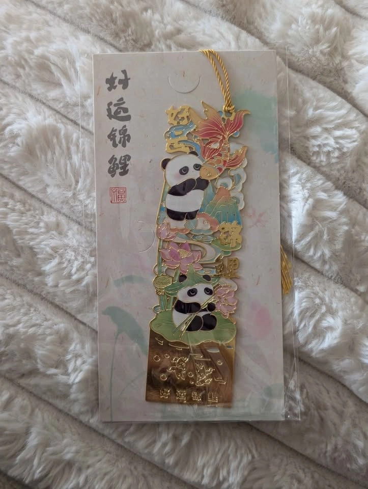 Beautiful metal bookmark with pandas🐼✨ - photo 3